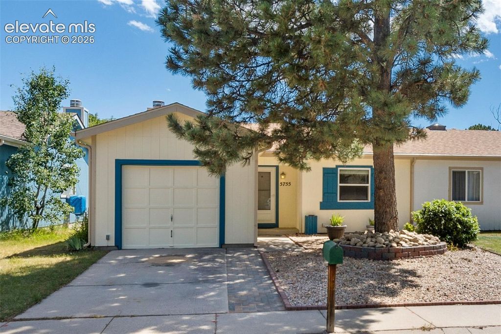 5755 Trout Creek Pass Drive, Colorado Springs, CO 80917 — exterior