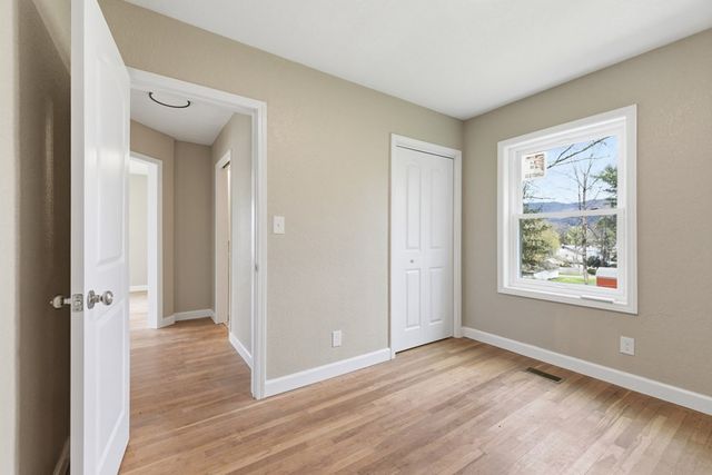 39 Justus, Andrews, NC 28901