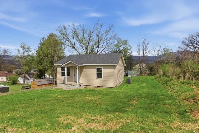 39 Justus, Andrews, NC 28901