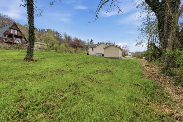 39 Justus, Andrews, NC 28901