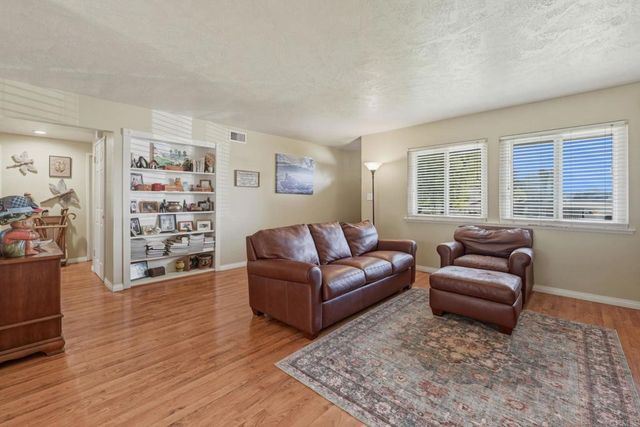 1957 Clover way, Escondido, CA 92026