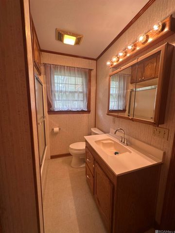 6313 Kleinpeter Rd, Baton Rouge, LA 70811
