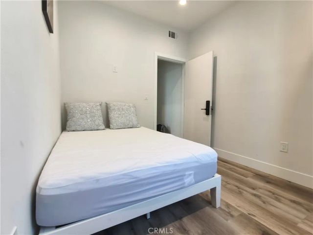 3020 S Normandie Street, Los Angeles, CA 90007