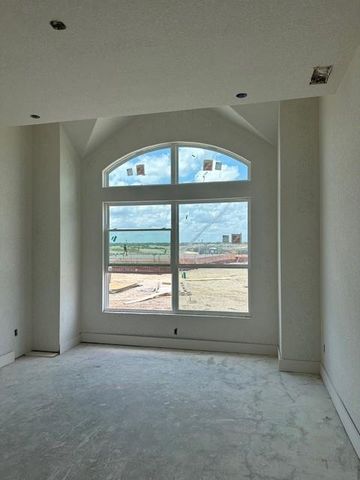 816 S Hemingway LOOP, Liberty Hill, TX 78642