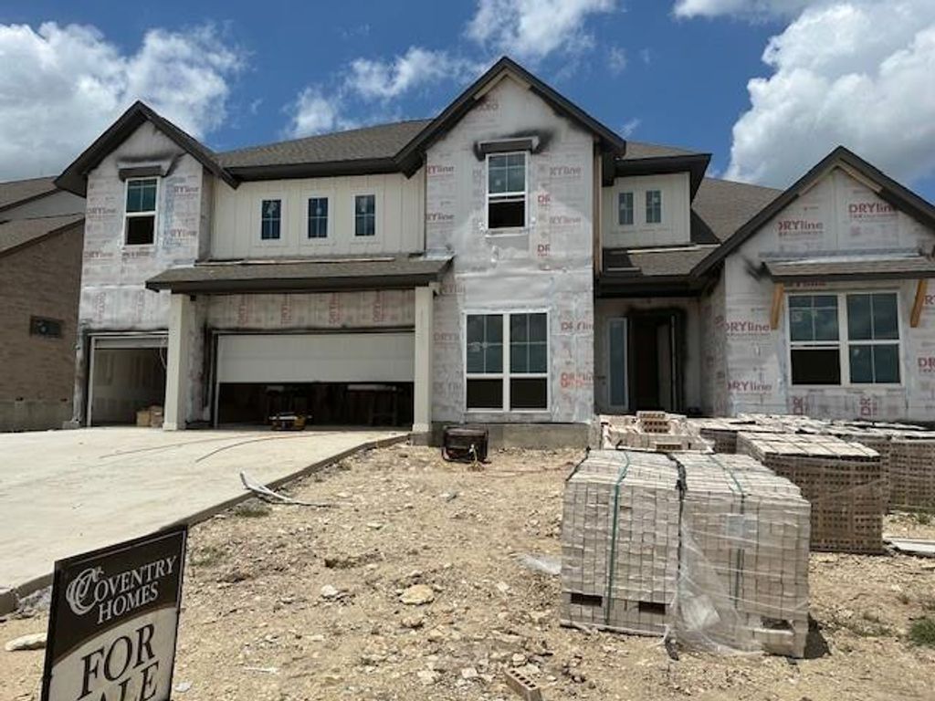 816 S Hemingway LOOP, Liberty Hill, TX 78642