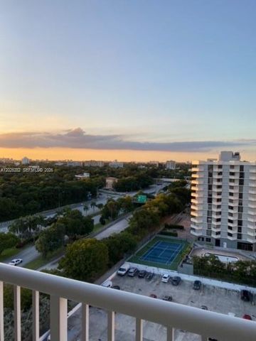 150 SE 25 RD 15F, Miami, FL 33129