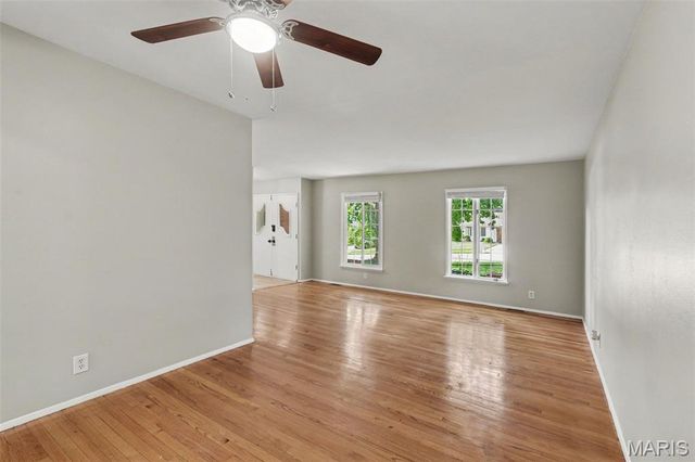 3665 Santiago Drive, Florissant, MO 63033