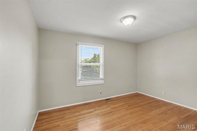 3665 Santiago Drive, Florissant, MO 63033