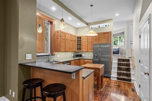 1816 Hickory Street, St Louis, MO 63104