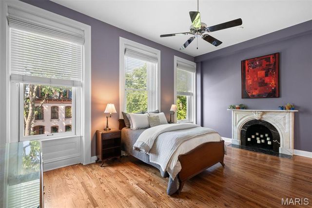 1816 Hickory Street, St Louis, MO 63104