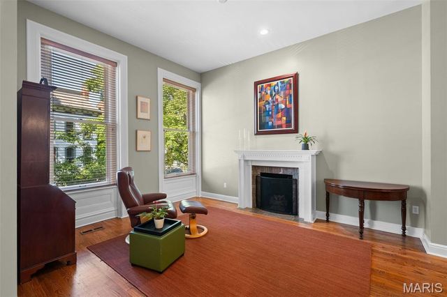 1816 Hickory Street, St Louis, MO 63104