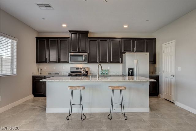 2420 Rainy Meadows Avenue, North Las Vegas, NV 89031