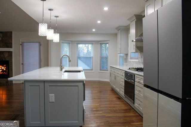 1157 Mountain Spring Drive NW, Kennesaw, GA 30144