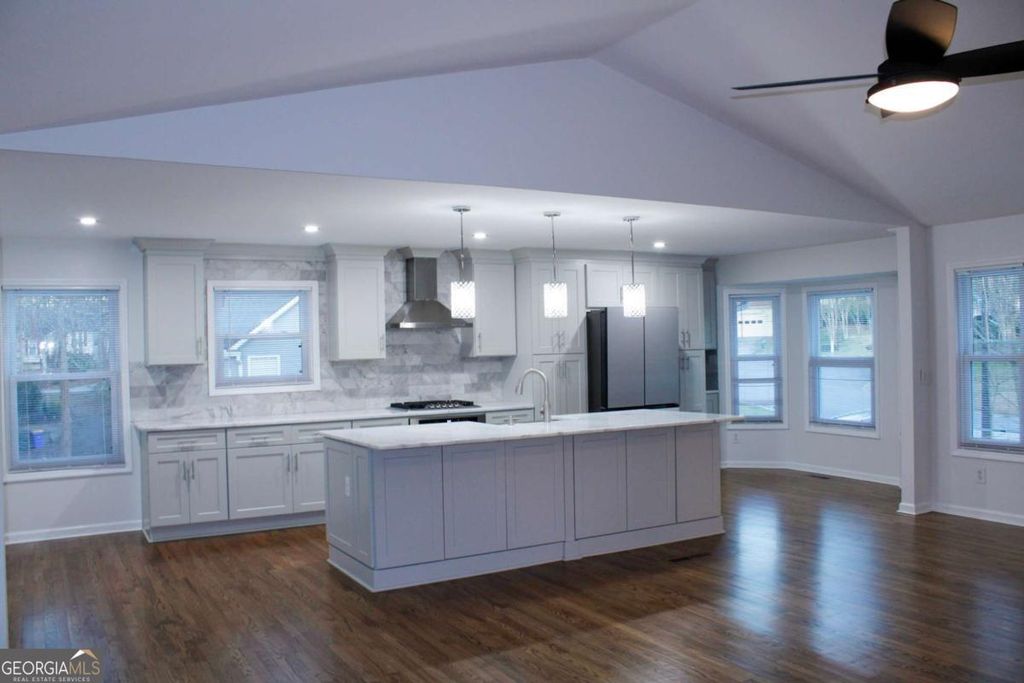 1157 Mountain Spring Drive NW, Kennesaw, GA 30144