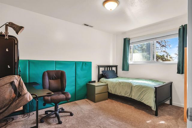 11380 Clinton Bar Rd, Pine Grove, CA 95665