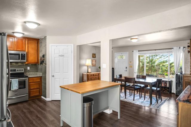 11380 Clinton Bar Rd, Pine Grove, CA 95665