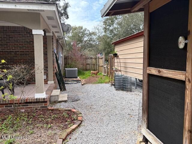 520 Pine Street, Ocean Springs, MS 39564
