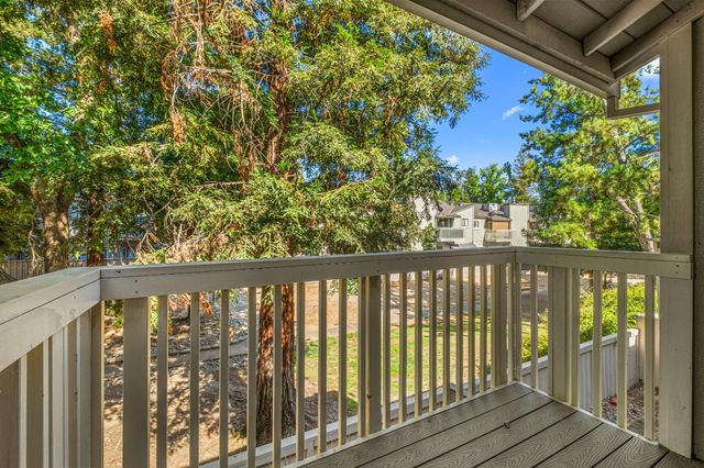 7835 Windsor Ln, Citrus Heights, CA 95610
