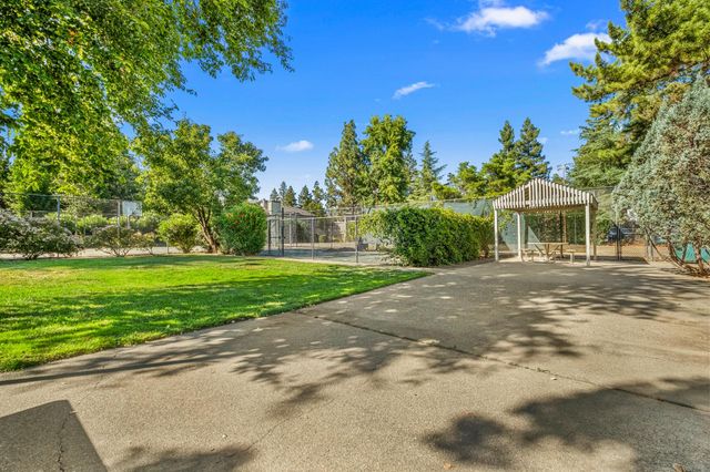 7835 Windsor Ln, Citrus Heights, CA 95610