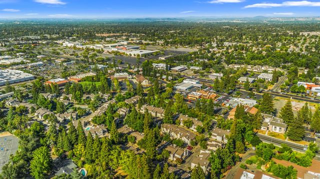 7835 Windsor Ln, Citrus Heights, CA 95610