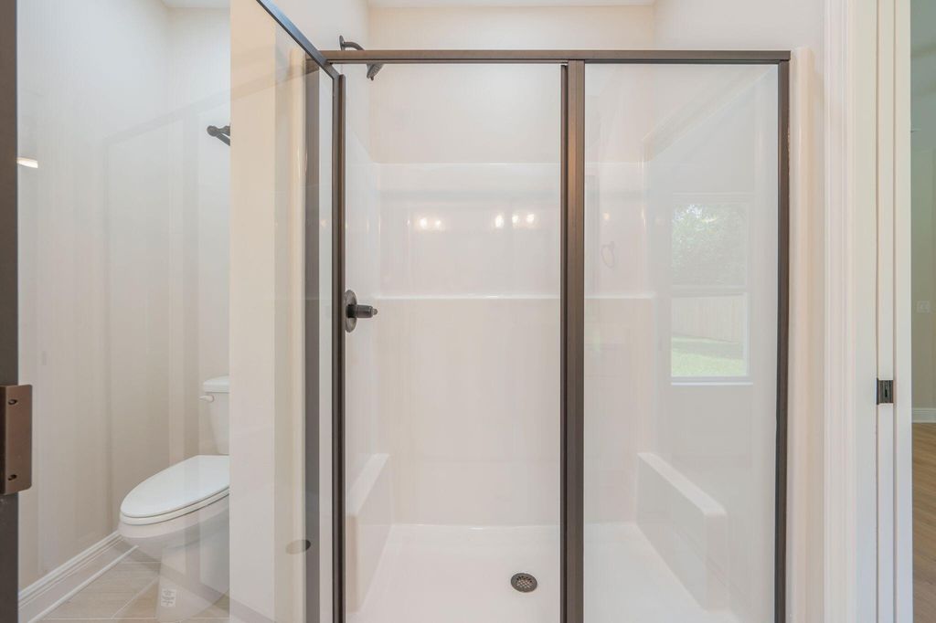 Image 21 of property listing at 703A Brock Avenue, Crestview, FL 32539