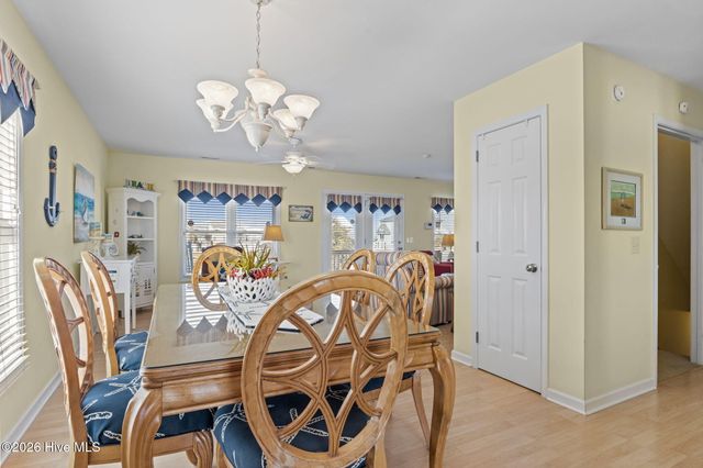 215 E Ft Macon Road, Atlantic Beach, NC 28512