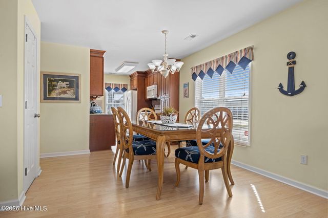 215 E Ft Macon Road, Atlantic Beach, NC 28512