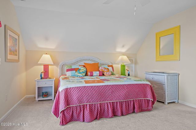 215 E Ft Macon Road, Atlantic Beach, NC 28512