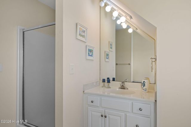 215 E Ft Macon Road, Atlantic Beach, NC 28512