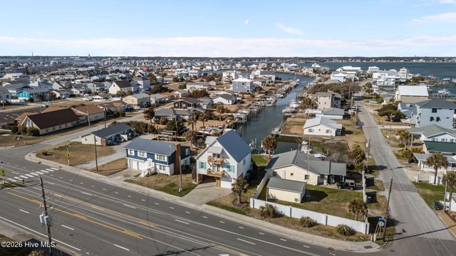 215 E Ft Macon Road, Atlantic Beach, NC 28512