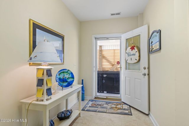 215 E Ft Macon Road, Atlantic Beach, NC 28512