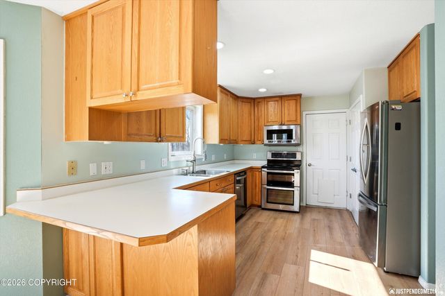 4015 N Hazelwood Circle, Palmer, AK 99645