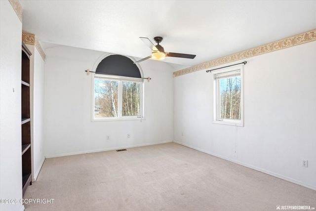 4015 N Hazelwood Circle, Palmer, AK 99645