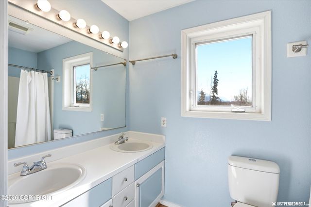 4015 N Hazelwood Circle, Palmer, AK 99645