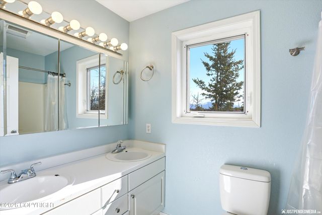 4015 N Hazelwood Circle, Palmer, AK 99645