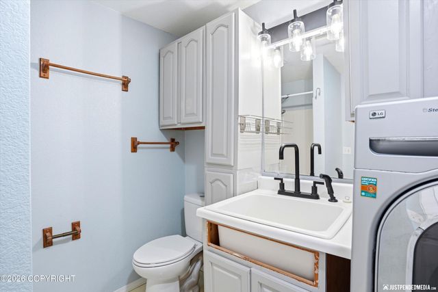 4015 N Hazelwood Circle, Palmer, AK 99645