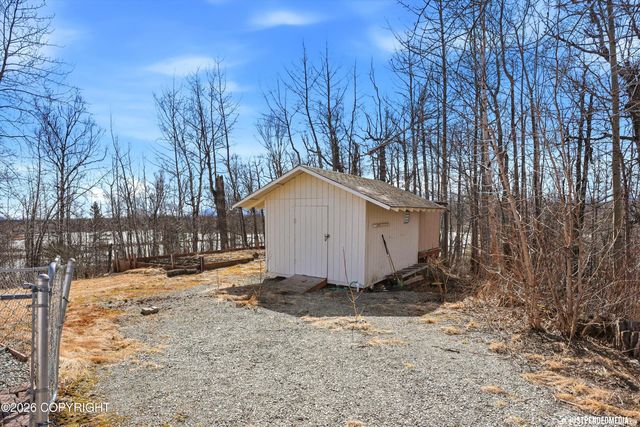 4015 N Hazelwood Circle, Palmer, AK 99645