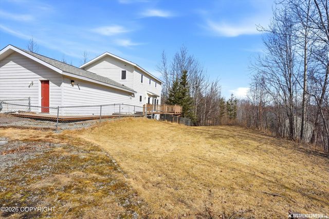 4015 N Hazelwood Circle, Palmer, AK 99645