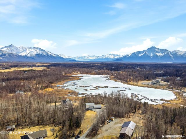 4015 N Hazelwood Circle, Palmer, AK 99645