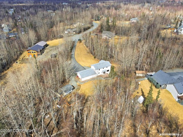 4015 N Hazelwood Circle, Palmer, AK 99645
