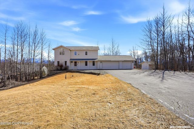 4015 N Hazelwood Circle, Palmer, AK 99645
