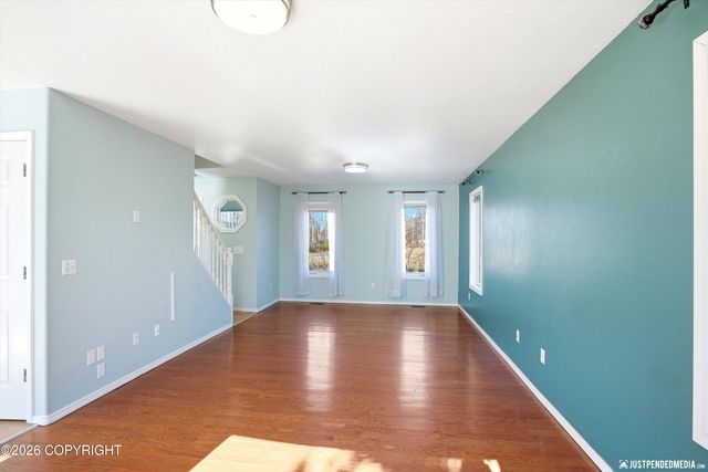 4015 N Hazelwood Circle, Palmer, AK 99645