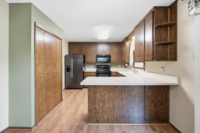 17125 Foliage Avenue, Farmington, MN 55024