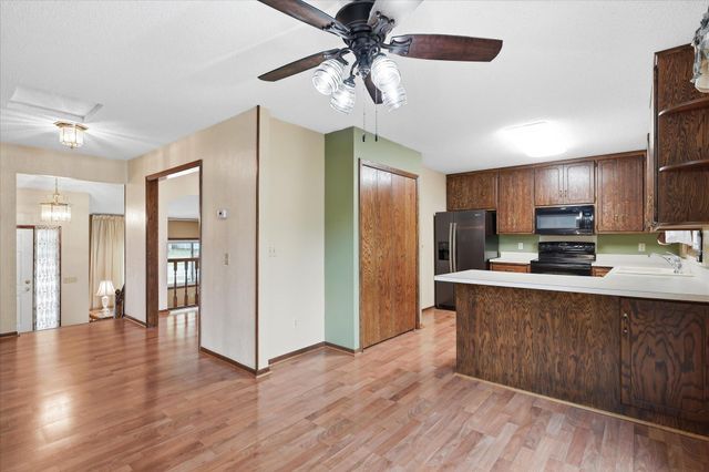17125 Foliage Avenue, Farmington, MN 55024