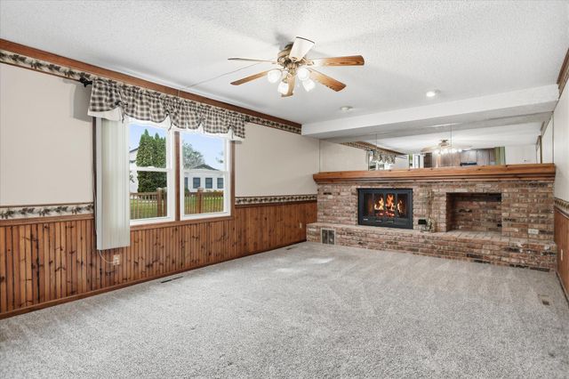 17125 Foliage Avenue, Farmington, MN 55024