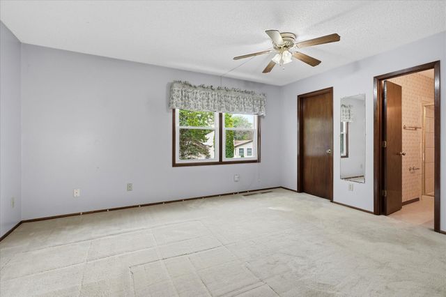 17125 Foliage Avenue, Farmington, MN 55024