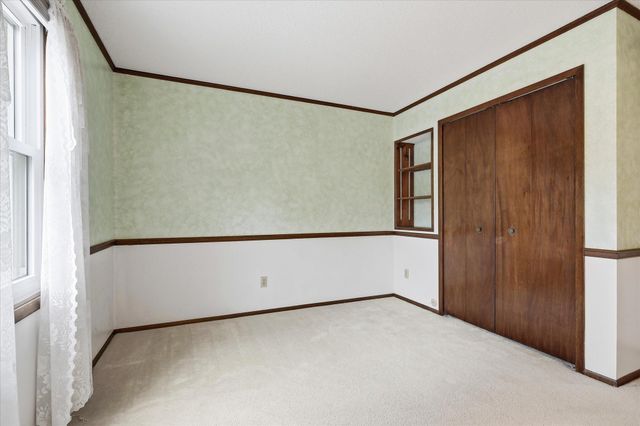 17125 Foliage Avenue, Farmington, MN 55024