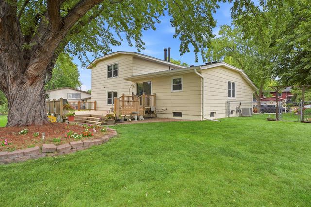 17125 Foliage Avenue, Farmington, MN 55024