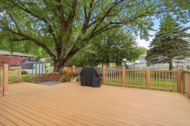 17125 Foliage Avenue, Farmington, MN 55024