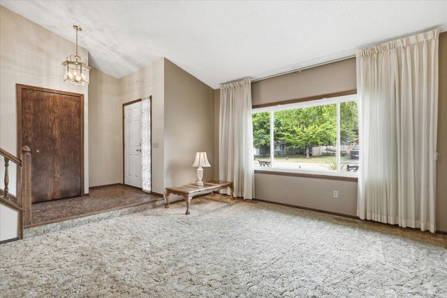 17125 Foliage Avenue, Farmington, MN 55024
